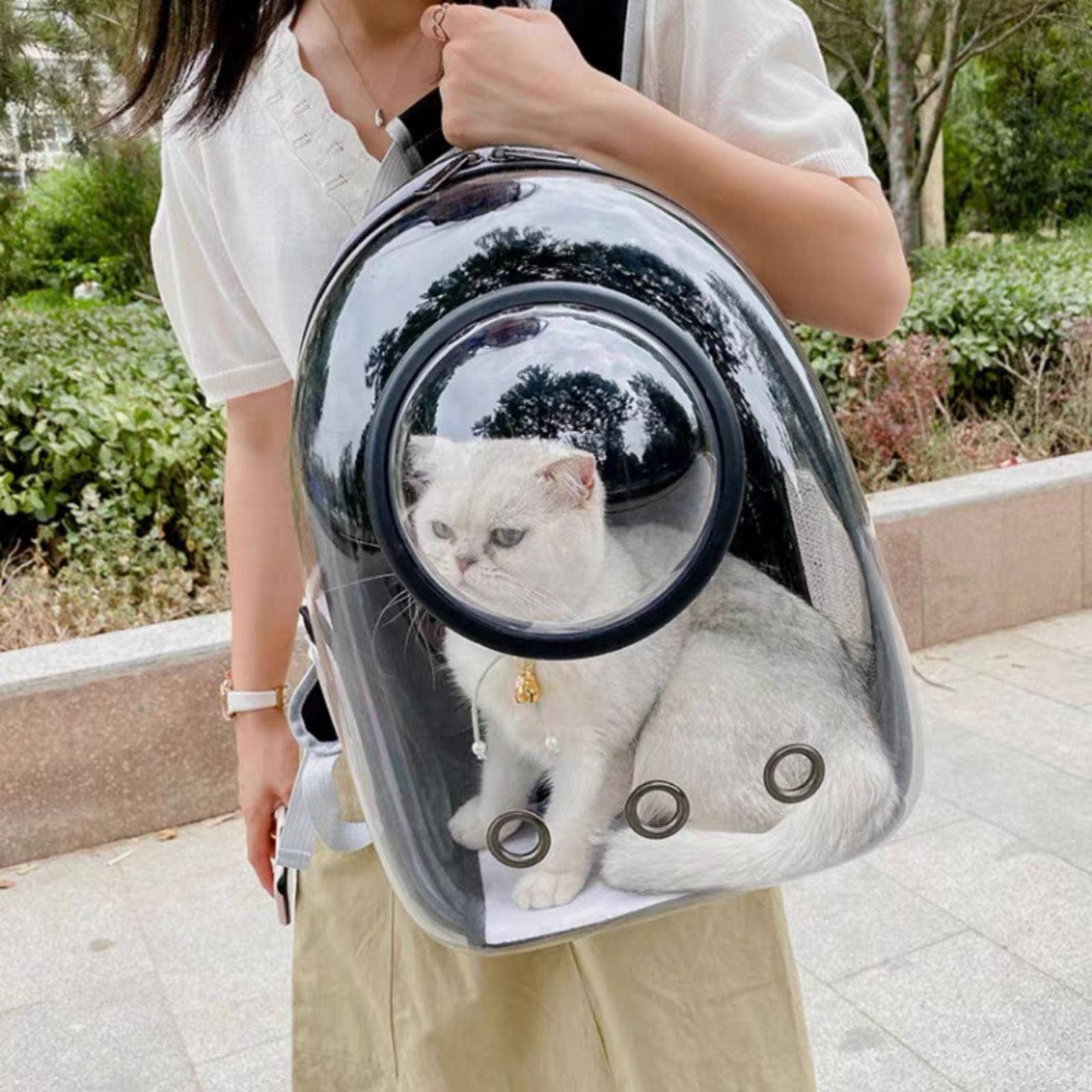 Floofi Space Capsule Backpack - Model 2 (Black) FI-BP-108-FCQ - DogsDomain.com.au