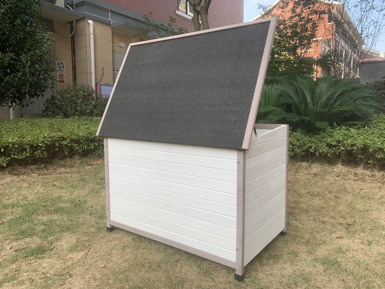 YES4PETS XL Timber Pet Dog Kennel House Puppy Wooden Timber Cabin With Stripe White - DogsDomain.com.au